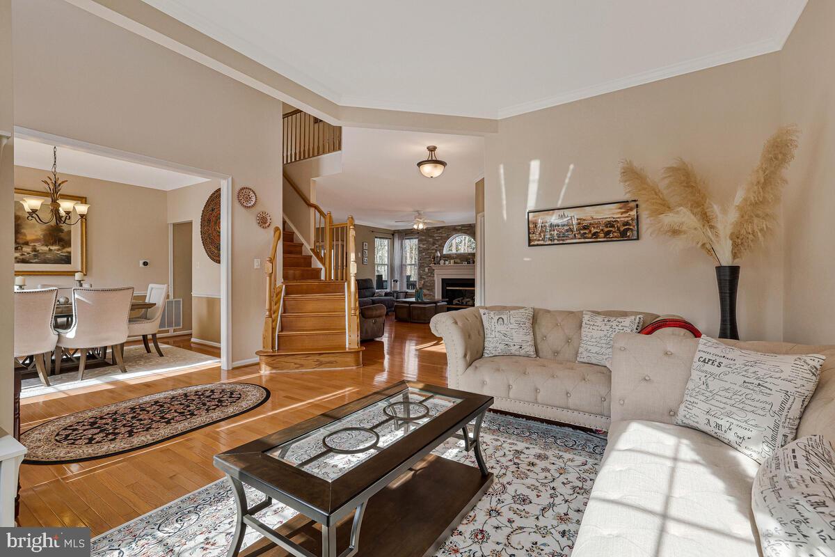 46942 COLBY CT, STERLING, Virginia 20164, 4 Bedrooms Bedrooms, ,3 BathroomsBathrooms,Residential,For sale,46942 COLBY CT,VALO2116002 MLS # VALO2116002