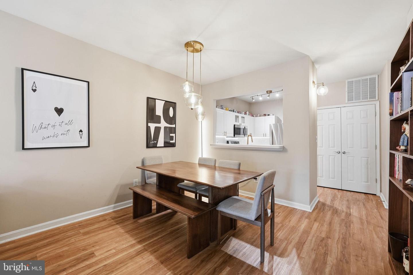 4656 LAWTON WAY, ALEXANDRIA, Virginia 22311, 1 Bedroom Bedrooms, 5 Rooms Rooms,1 BathroomBathrooms,Residential,For sale,4656 LAWTON WAY,VAAX2054228 MLS # VAAX2054228