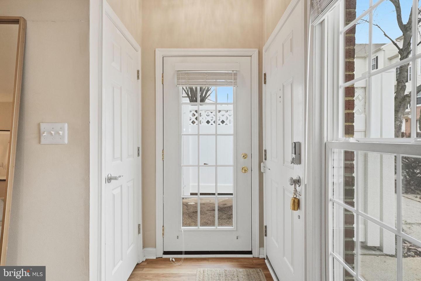 4656 LAWTON WAY, ALEXANDRIA, Virginia 22311, 1 Bedroom Bedrooms, 5 Rooms Rooms,1 BathroomBathrooms,Residential,For sale,4656 LAWTON WAY,VAAX2054228 MLS # VAAX2054228