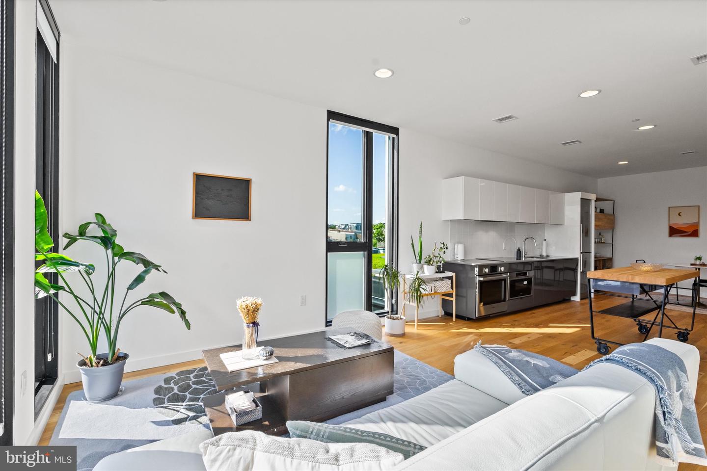 57 N ST NW #521, WASHINGTON, District Of Columbia 20001, 1 Bedroom Bedrooms, ,1 BathroomBathrooms,Residential,For sale,57 N ST NW #521,DCDC2246434 MLS # DCDC2246434