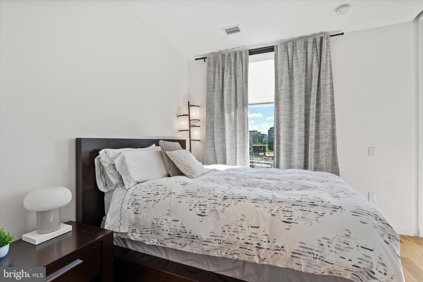 57 N ST NW #521, WASHINGTON, District Of Columbia 20001, 1 Bedroom Bedrooms, ,1 BathroomBathrooms,Residential,For sale,57 N ST NW #521,DCDC2246434 MLS # DCDC2246434