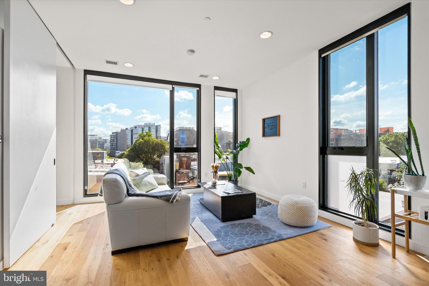 57 N ST NW #521, WASHINGTON, District Of Columbia 20001, 1 Bedroom Bedrooms, ,1 BathroomBathrooms,Residential,For sale,57 N ST NW #521,DCDC2246434 MLS # DCDC2246434