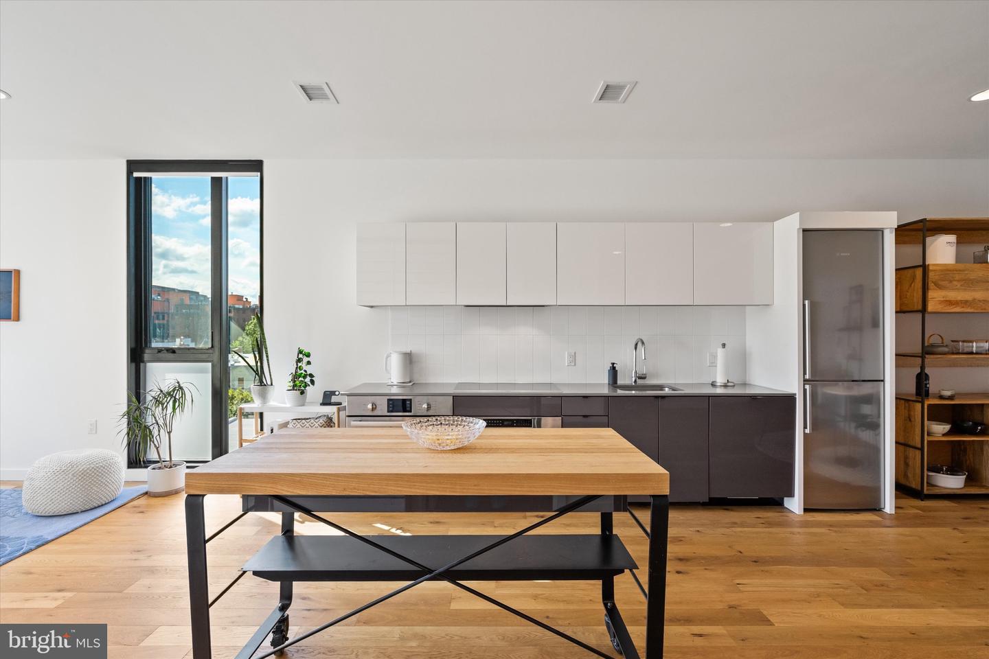 57 N ST NW #521, WASHINGTON, District Of Columbia 20001, 1 Bedroom Bedrooms, ,1 BathroomBathrooms,Residential,For sale,57 N ST NW #521,DCDC2246434 MLS # DCDC2246434