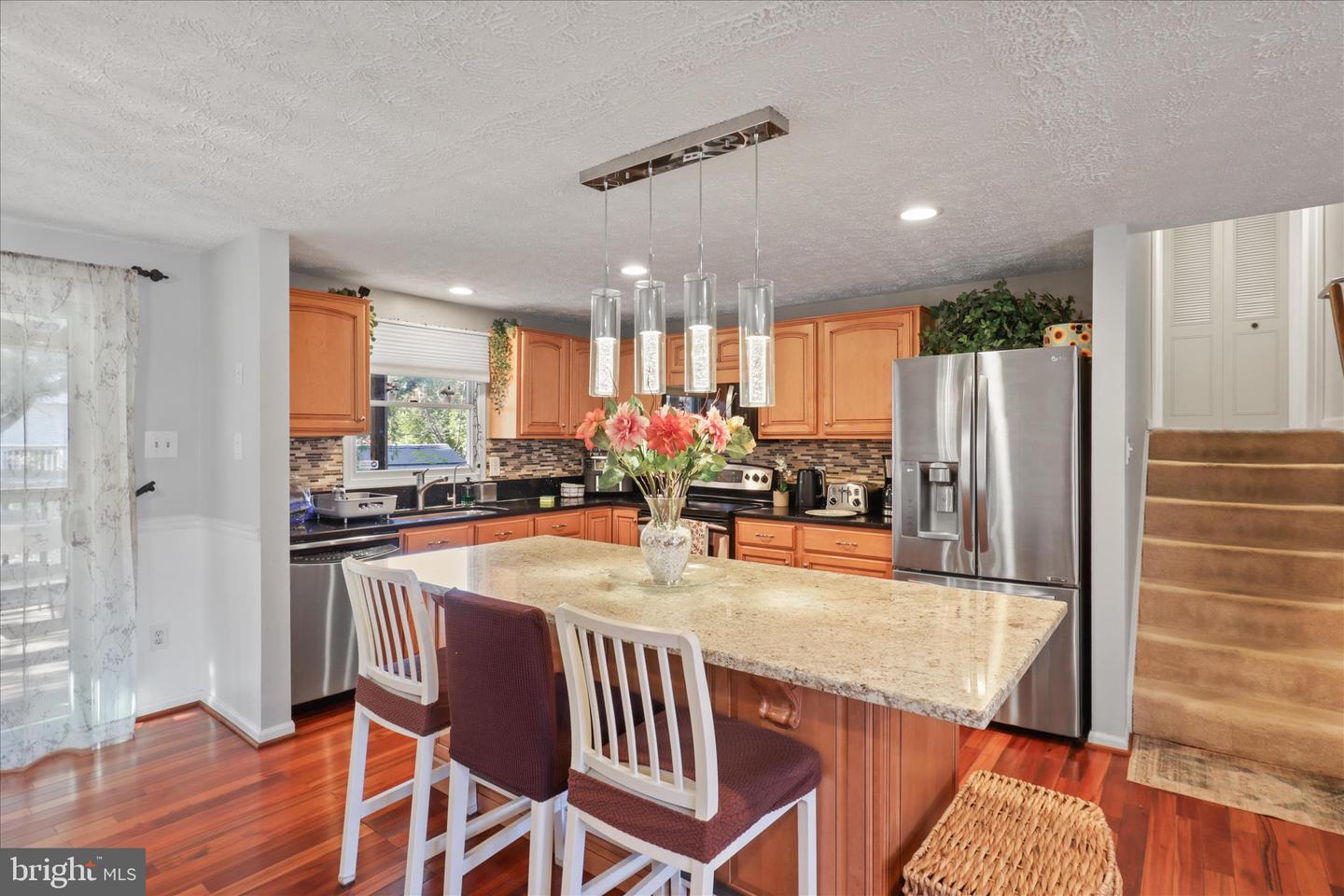 207 N LAURA ANNE DR, STERLING, Virginia 20164, 3 Bedrooms Bedrooms, ,3 BathroomsBathrooms,Residential,For sale,207 N LAURA ANNE DR,VALO2116026 MLS # VALO2116026