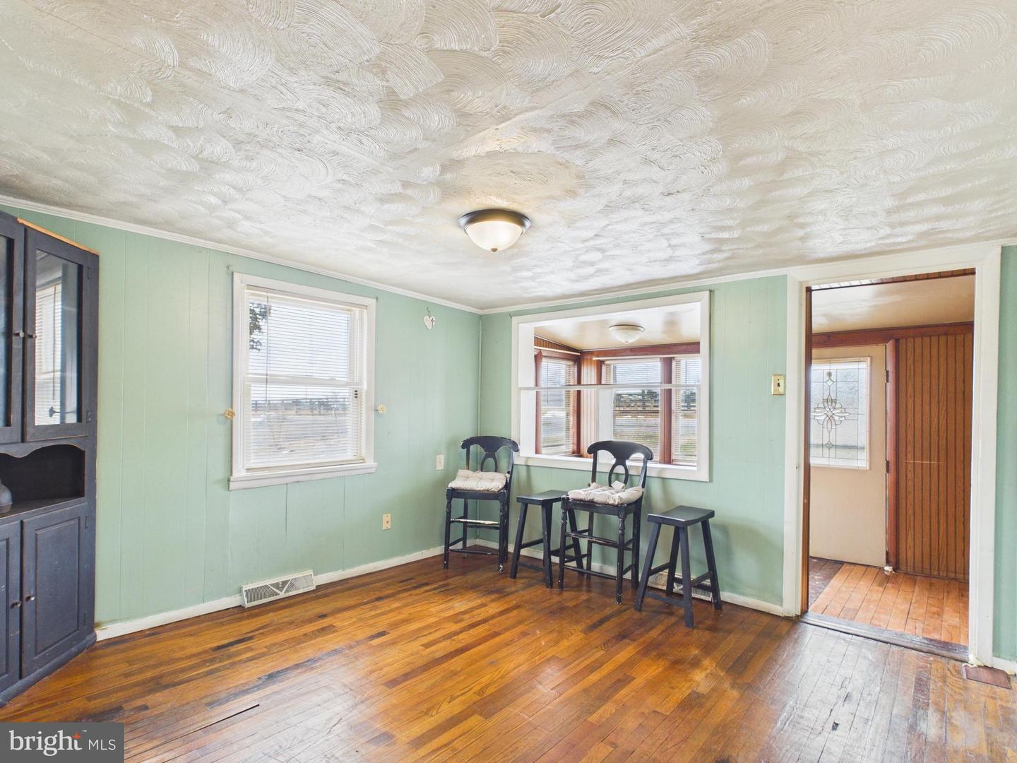 320 BETHEL GRANGE RD, WINCHESTER, Virginia 22603, 3 Bedrooms Bedrooms, 10 Rooms Rooms,1 BathroomBathrooms,Residential,For sale,320 BETHEL GRANGE RD,VAFV2039596 MLS # VAFV2039596