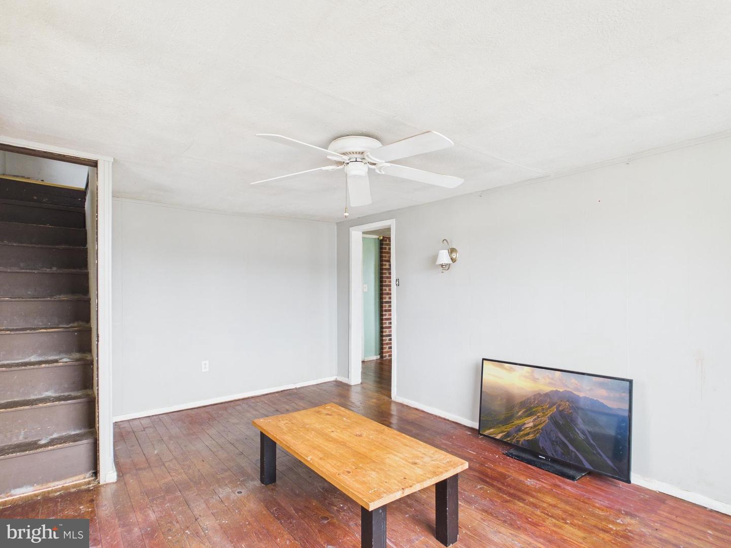 320 BETHEL GRANGE RD, WINCHESTER, Virginia 22603, 3 Bedrooms Bedrooms, 10 Rooms Rooms,1 BathroomBathrooms,Residential,For sale,320 BETHEL GRANGE RD,VAFV2039596 MLS # VAFV2039596