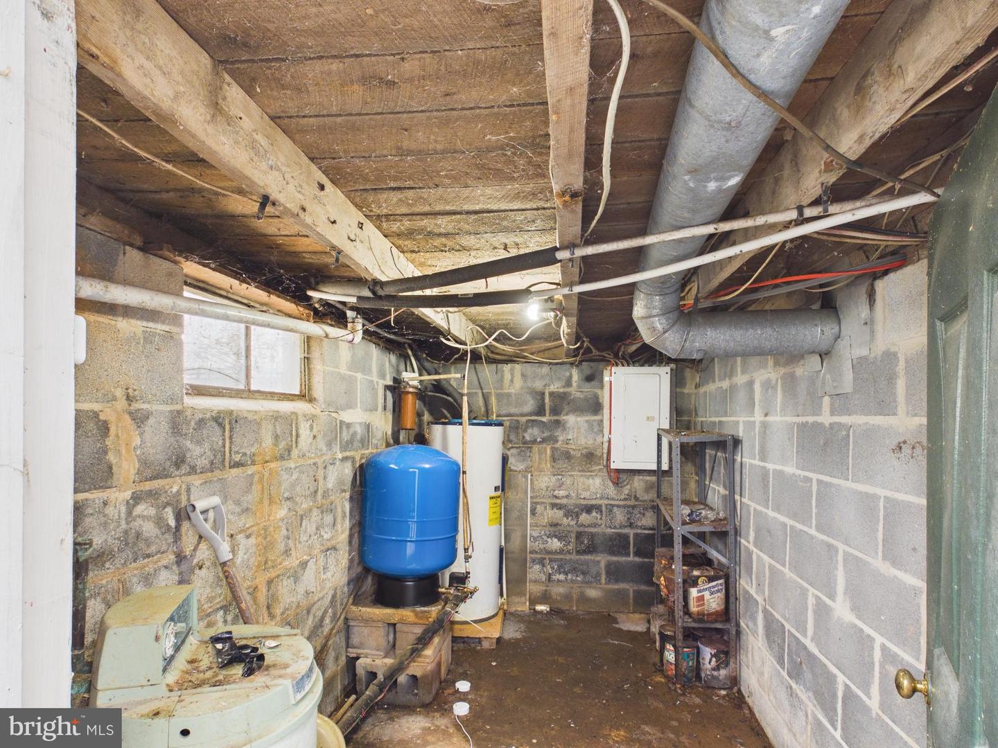 320 BETHEL GRANGE RD, WINCHESTER, Virginia 22603, 3 Bedrooms Bedrooms, 10 Rooms Rooms,1 BathroomBathrooms,Residential,For sale,320 BETHEL GRANGE RD,VAFV2039596 MLS # VAFV2039596