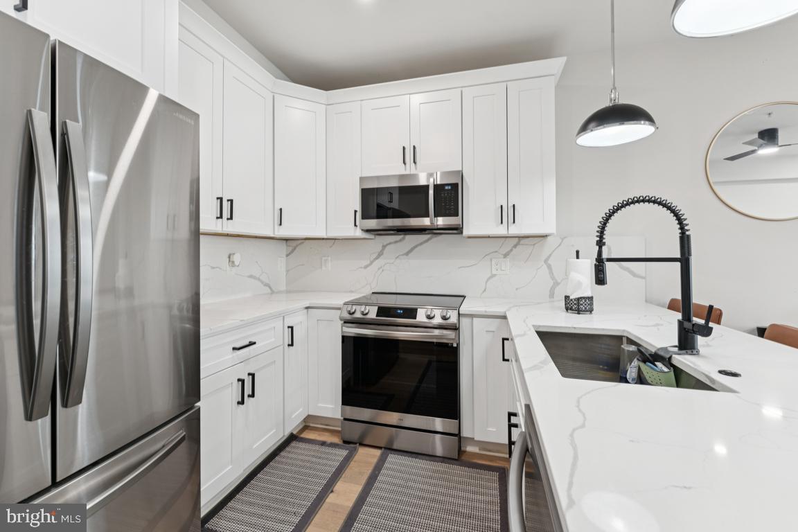 1921 CAPITOL AVE NE #1, WASHINGTON, District Of Columbia 20002, 3 Bedrooms Bedrooms, ,3 BathroomsBathrooms,Residential,For sale,1921 CAPITOL AVE NE #1,DCDC2246448 MLS # DCDC2246448