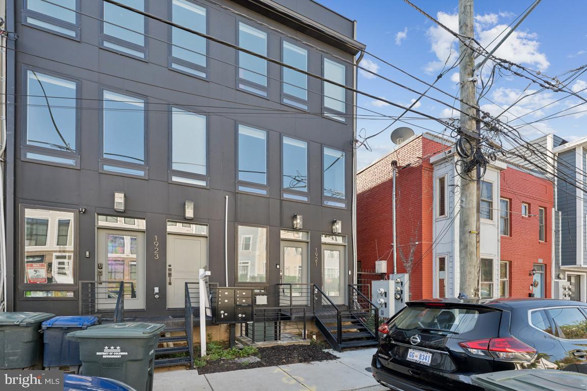 1921 CAPITOL AVE NE #1, WASHINGTON, District Of Columbia 20002, 3 Bedrooms Bedrooms, ,3 BathroomsBathrooms,Residential,For sale,1921 CAPITOL AVE NE #1,DCDC2246448 MLS # DCDC2246448