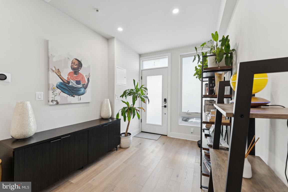 1921 CAPITOL AVE NE #1, WASHINGTON, District Of Columbia 20002, 3 Bedrooms Bedrooms, ,3 BathroomsBathrooms,Residential,For sale,1921 CAPITOL AVE NE #1,DCDC2246448 MLS # DCDC2246448