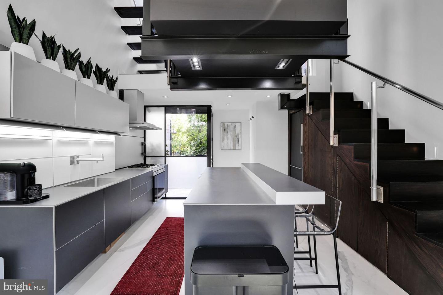 1630 19TH ST NW, WASHINGTON, District Of Columbia 20009, 4 Bedrooms Bedrooms, ,3 BathroomsBathrooms,Residential,For sale,1630 19TH ST NW,DCDC2246450 MLS # DCDC2246450