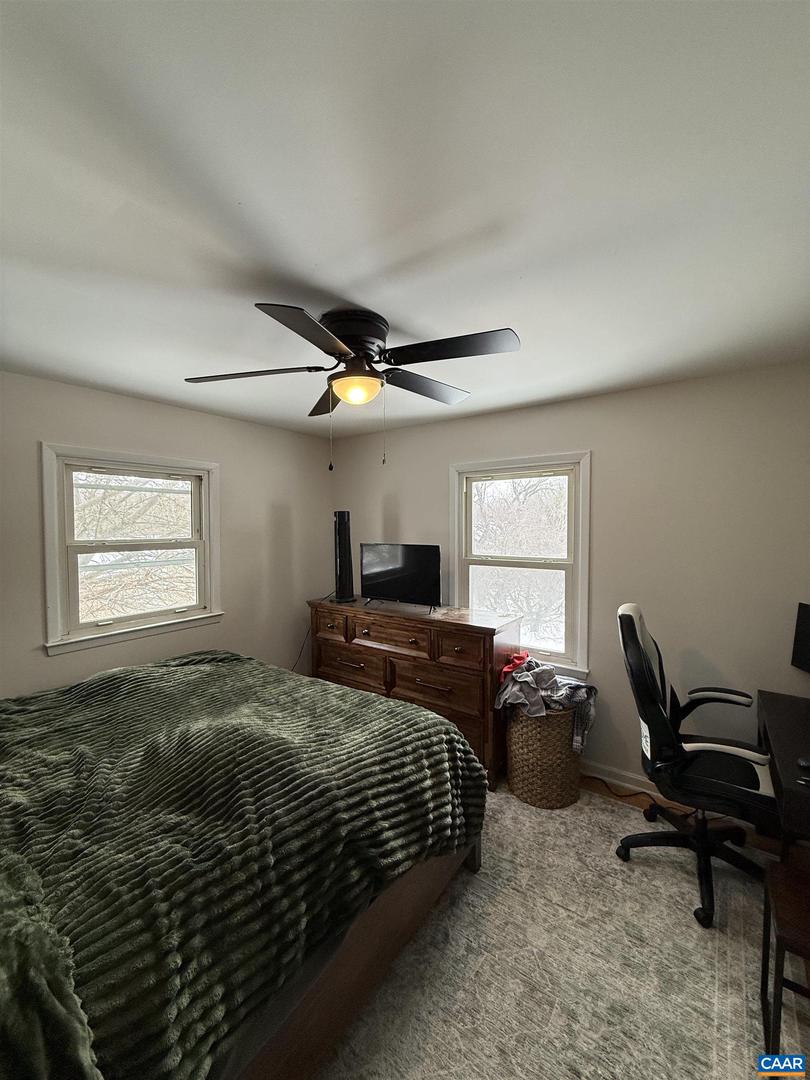 2405 BARE ST, STAUNTON, Virginia 24401, 2 Bedrooms Bedrooms, ,1 BathroomBathrooms,Residential,For sale,2405 BARE ST,673343 MLS # 673343