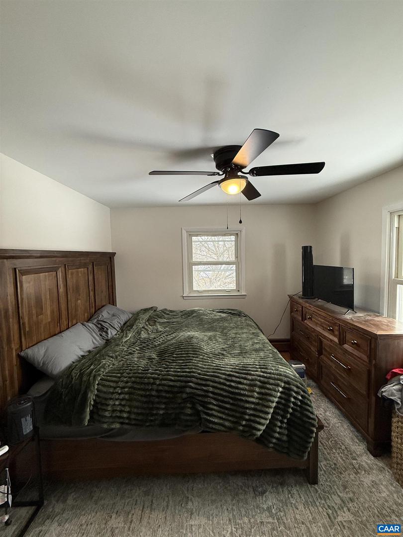 2405 BARE ST, STAUNTON, Virginia 24401, 2 Bedrooms Bedrooms, ,1 BathroomBathrooms,Residential,For sale,2405 BARE ST,673343 MLS # 673343