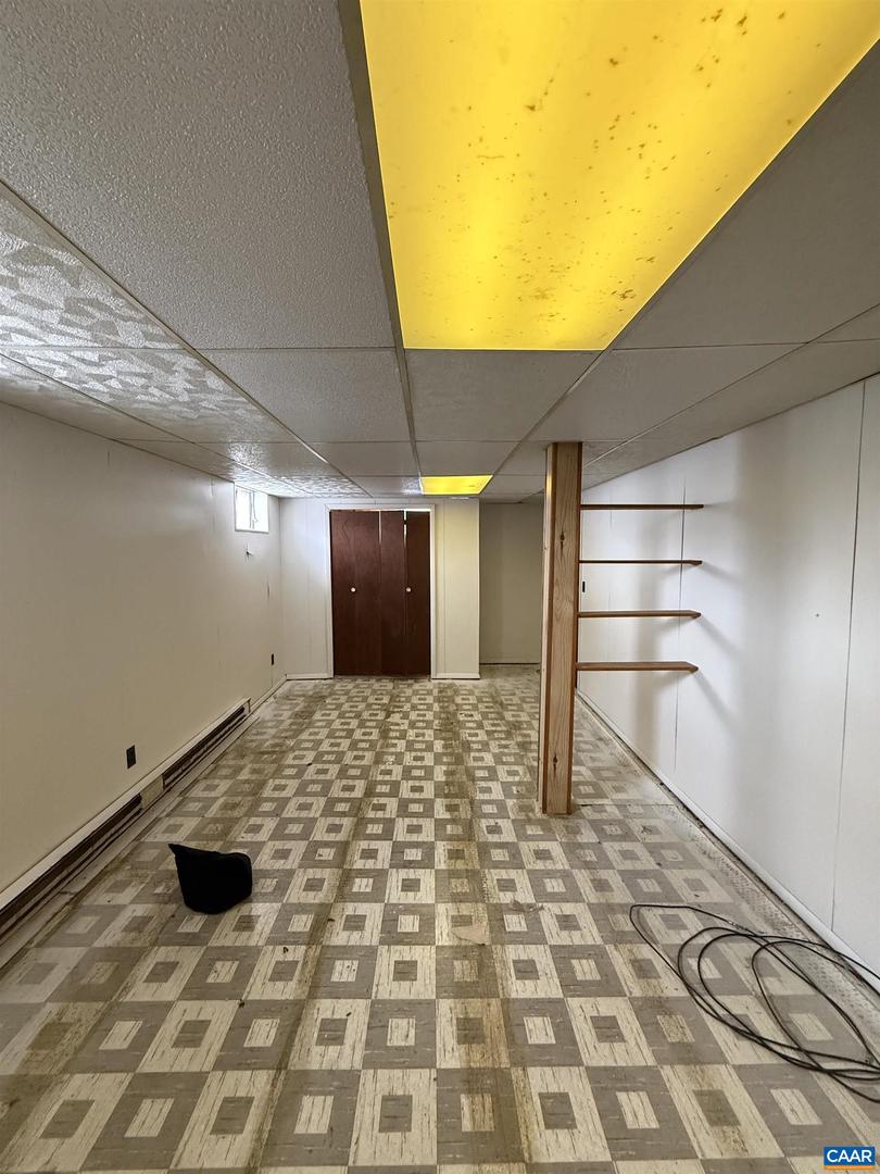 2405 BARE ST, STAUNTON, Virginia 24401, 2 Bedrooms Bedrooms, ,1 BathroomBathrooms,Residential,For sale,2405 BARE ST,673343 MLS # 673343