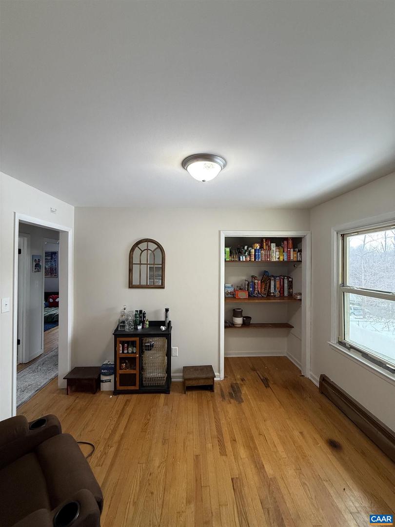 2405 BARE ST, STAUNTON, Virginia 24401, 2 Bedrooms Bedrooms, ,1 BathroomBathrooms,Residential,For sale,2405 BARE ST,673343 MLS # 673343