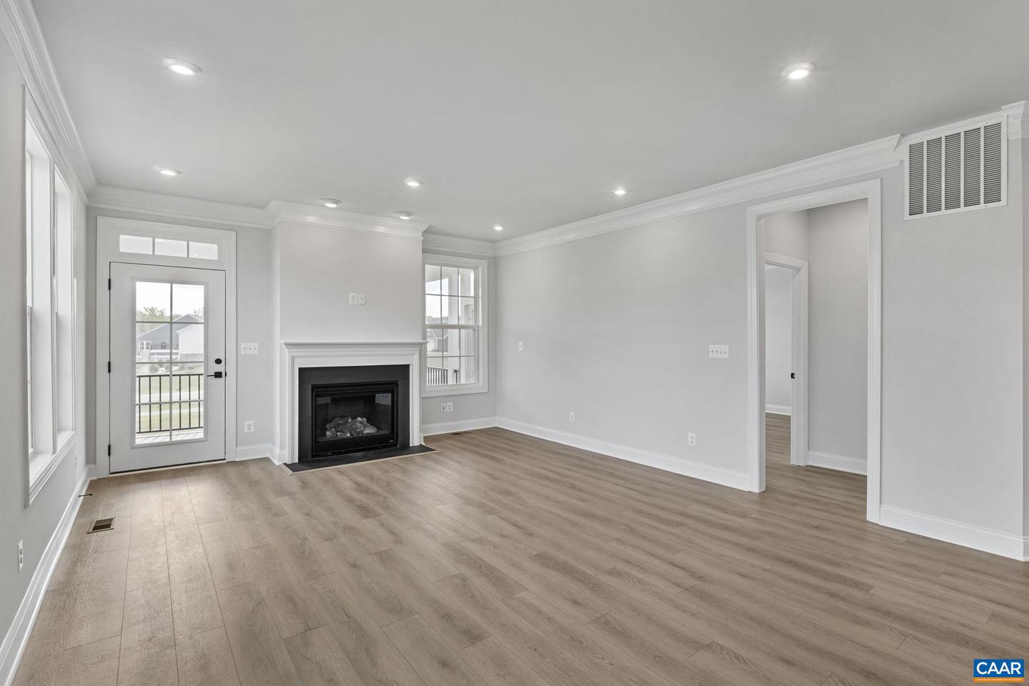 4B-434 BELVEDERE BLVD, CHARLOTTESVILLE, Virginia 22901, 4 Bedrooms Bedrooms, ,3 BathroomsBathrooms,Residential,For sale,4B-434 BELVEDERE BLVD,673344 MLS # 673344