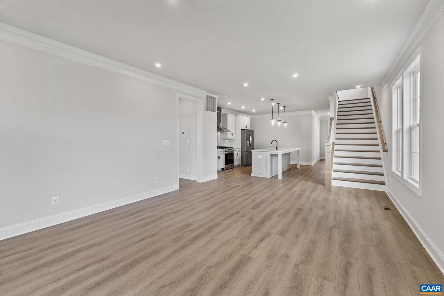 4B-434 BELVEDERE BLVD, CHARLOTTESVILLE, Virginia 22901, 4 Bedrooms Bedrooms, ,3 BathroomsBathrooms,Residential,For sale,4B-434 BELVEDERE BLVD,673344 MLS # 673344