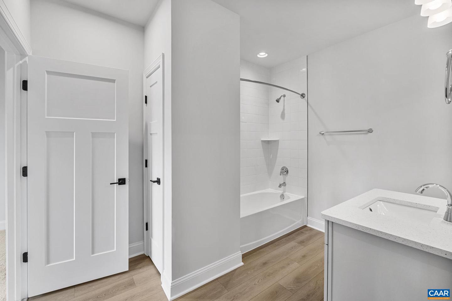 4B-434 BELVEDERE BLVD, CHARLOTTESVILLE, Virginia 22901, 4 Bedrooms Bedrooms, ,3 BathroomsBathrooms,Residential,For sale,4B-434 BELVEDERE BLVD,673344 MLS # 673344