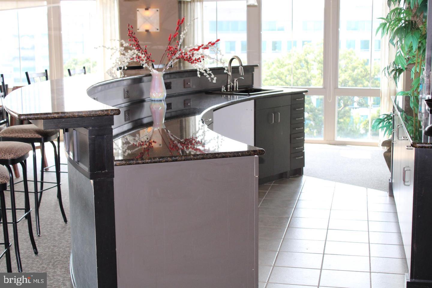 11800 SUNSET HILLS RD #509, RESTON, Virginia 20190, 1 Bedroom Bedrooms, ,1 BathroomBathrooms,Residential,For sale,11800 SUNSET HILLS RD #509,VAFX2291364 MLS # VAFX2291364