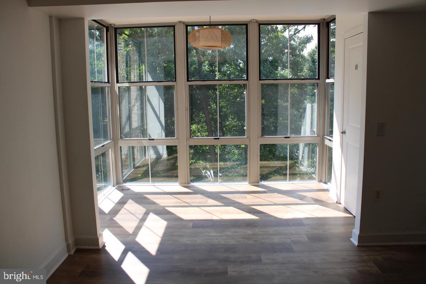 11800 SUNSET HILLS RD #509, RESTON, Virginia 20190, 1 Bedroom Bedrooms, ,1 BathroomBathrooms,Residential,For sale,11800 SUNSET HILLS RD #509,VAFX2291364 MLS # VAFX2291364