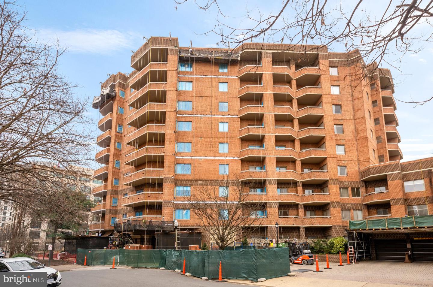 1050 STUART ST N #716, ARLINGTON, Virginia 22201, 2 Bedrooms Bedrooms, ,2 BathroomsBathrooms,Residential,For sale,1050 STUART ST N #716,VAAR2068974 MLS # VAAR2068974