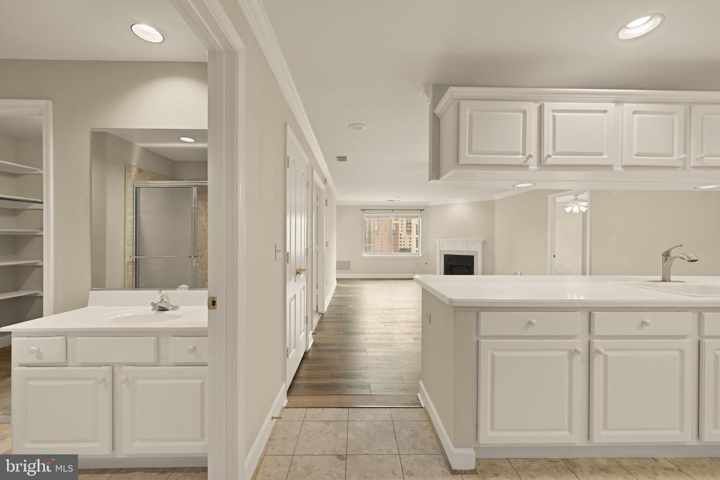 1050 STUART ST N #716, ARLINGTON, Virginia 22201, 2 Bedrooms Bedrooms, ,2 BathroomsBathrooms,Residential,For sale,1050 STUART ST N #716,VAAR2068974 MLS # VAAR2068974