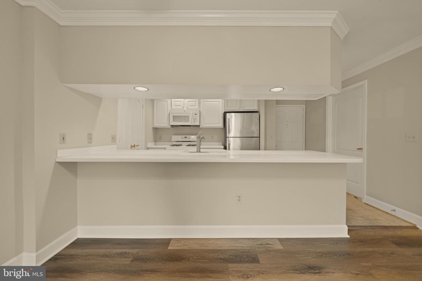 1050 STUART ST N #716, ARLINGTON, Virginia 22201, 2 Bedrooms Bedrooms, ,2 BathroomsBathrooms,Residential,For sale,1050 STUART ST N #716,VAAR2068974 MLS # VAAR2068974