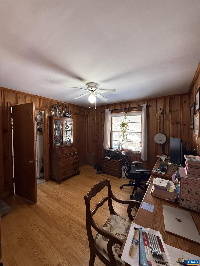 908 BELMORE AVE, STAUNTON, Virginia 24401, 3 Bedrooms Bedrooms, ,1 BathroomBathrooms,Residential,For sale,908 BELMORE AVE,673346 MLS # 673346