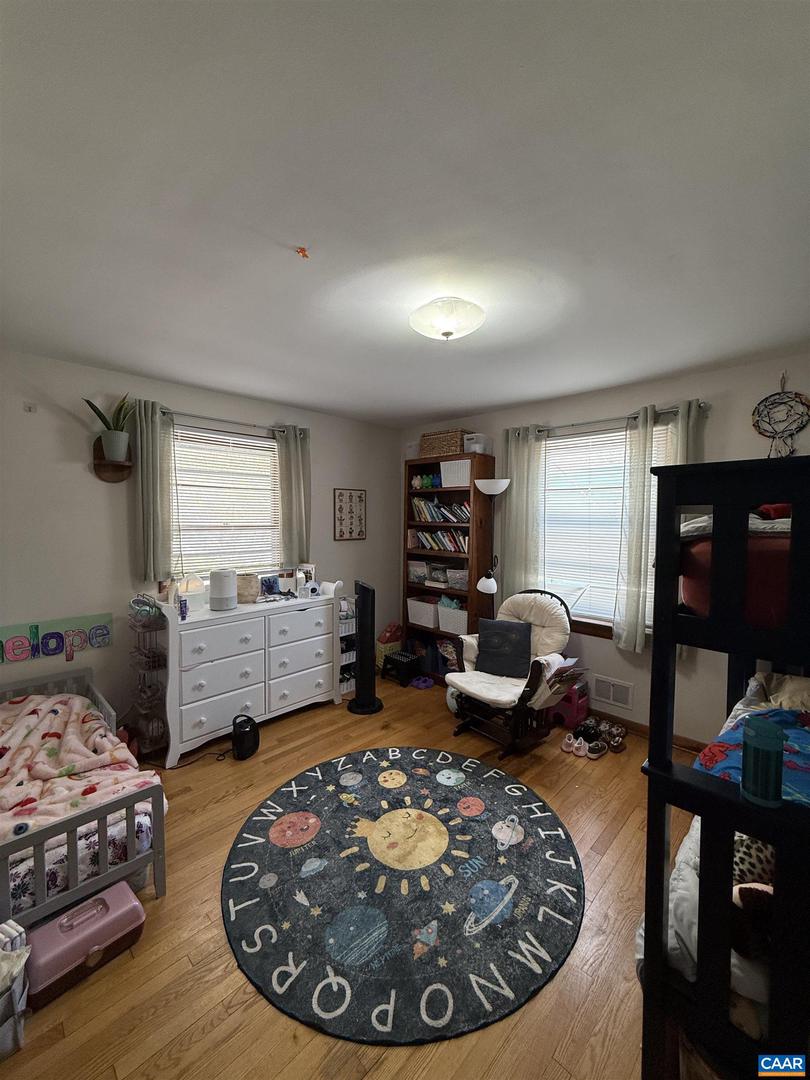 908 BELMORE AVE, STAUNTON, Virginia 24401, 3 Bedrooms Bedrooms, ,1 BathroomBathrooms,Residential,For sale,908 BELMORE AVE,673346 MLS # 673346