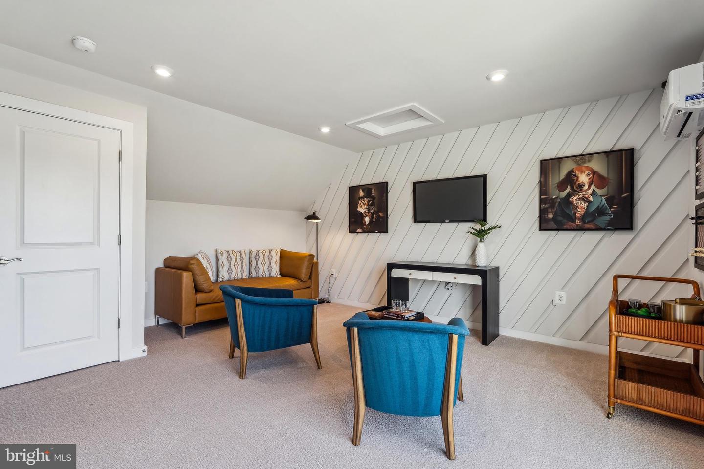 205 CHIANTI TER SE, LEESBURG, Virginia 20175, 3 Bedrooms Bedrooms, ,4 BathroomsBathrooms,Residential,For sale,205 CHIANTI TER SE,VALO2116058 MLS # VALO2116058