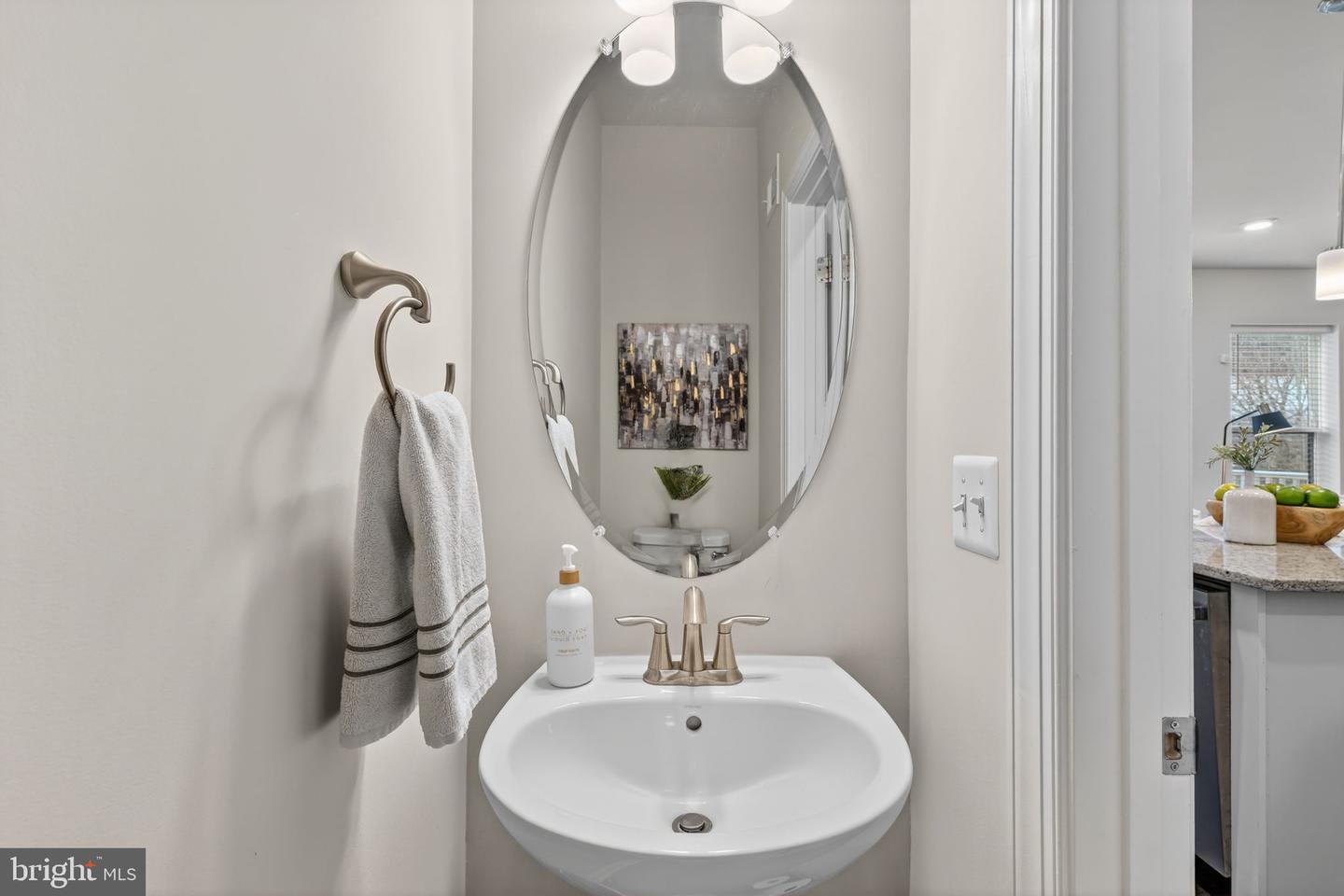 5684 STEPHANIE TESSA WAY #54, ALEXANDRIA, Virginia 22303, 3 Bedrooms Bedrooms, ,2 BathroomsBathrooms,Residential,For sale,5684 STEPHANIE TESSA WAY #54,VAFX2291414 MLS # VAFX2291414