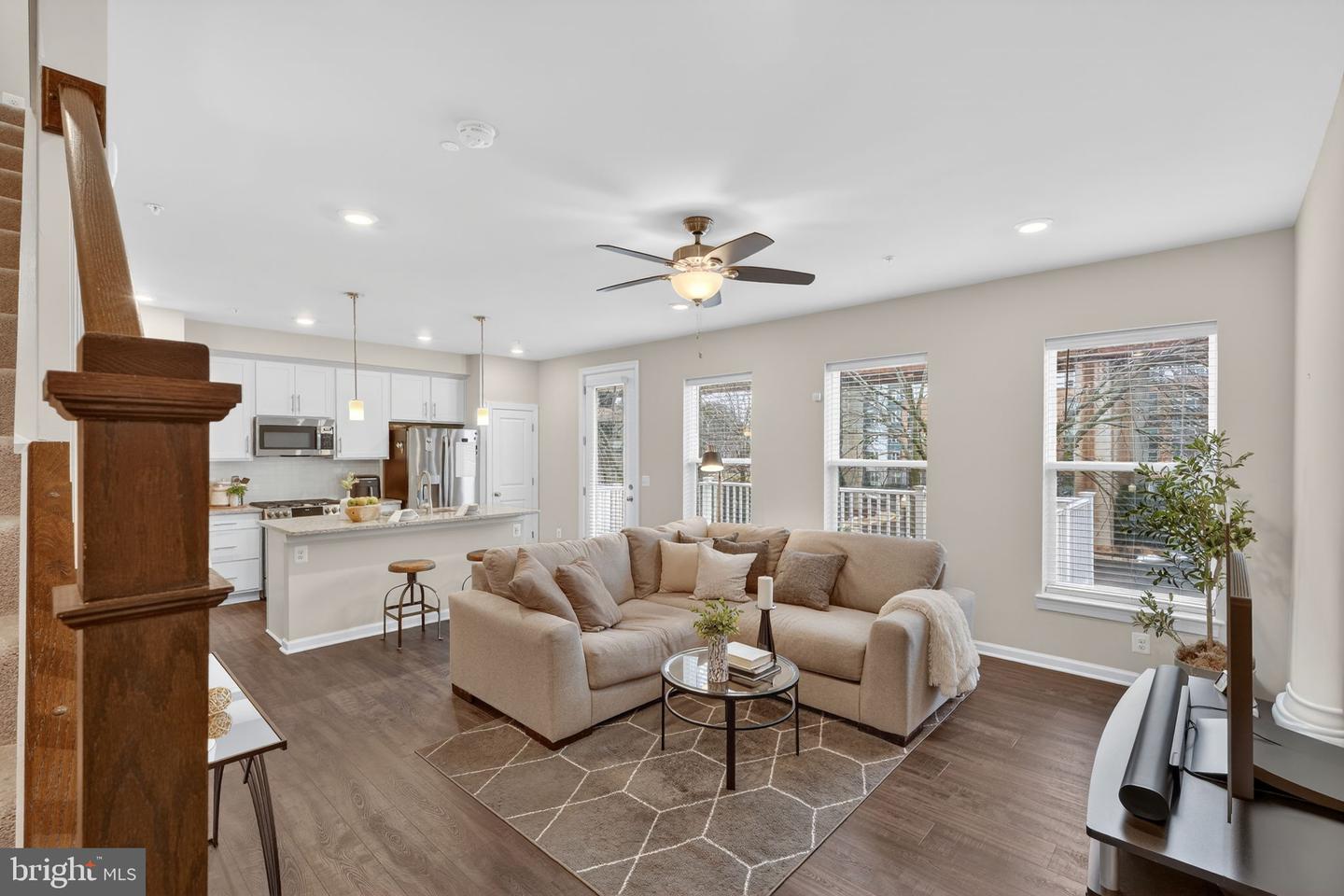 5684 STEPHANIE TESSA WAY #54, ALEXANDRIA, Virginia 22303, 3 Bedrooms Bedrooms, ,2 BathroomsBathrooms,Residential,For sale,5684 STEPHANIE TESSA WAY #54,VAFX2291414 MLS # VAFX2291414