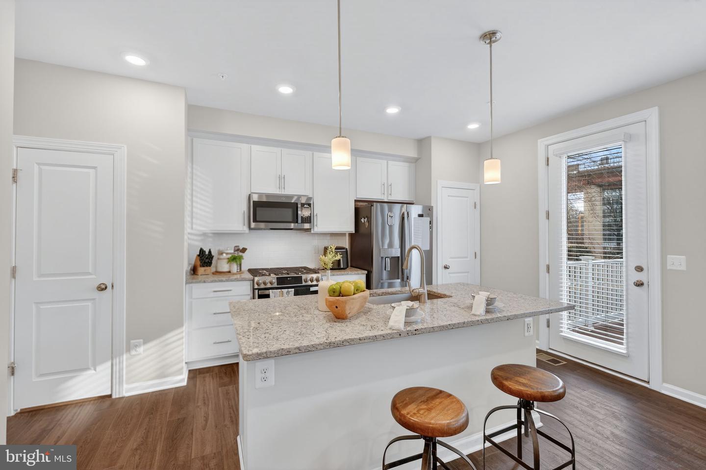 5684 STEPHANIE TESSA WAY #54, ALEXANDRIA, Virginia 22303, 3 Bedrooms Bedrooms, ,2 BathroomsBathrooms,Residential,For sale,5684 STEPHANIE TESSA WAY #54,VAFX2291414 MLS # VAFX2291414