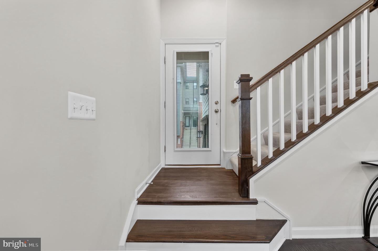 5684 STEPHANIE TESSA WAY #54, ALEXANDRIA, Virginia 22303, 3 Bedrooms Bedrooms, ,2 BathroomsBathrooms,Residential,For sale,5684 STEPHANIE TESSA WAY #54,VAFX2291414 MLS # VAFX2291414