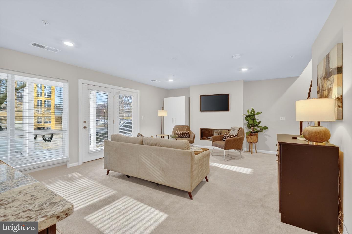 5684 STEPHANIE TESSA WAY #54, ALEXANDRIA, Virginia 22303, 3 Bedrooms Bedrooms, ,2 BathroomsBathrooms,Residential,For sale,5684 STEPHANIE TESSA WAY #54,VAFX2291414 MLS # VAFX2291414