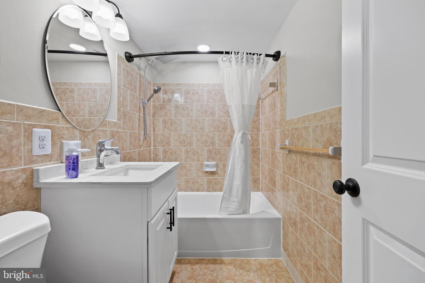 186 LAMBERT DR, MANASSAS PARK, Virginia 20111, 4 Bedrooms Bedrooms, 11 Rooms Rooms,3 BathroomsBathrooms,Residential,For sale,186 LAMBERT DR,VAMP2003710 MLS # VAMP2003710 186 LAMBERT DR, MANASSAS PARK, Virginia 20111, 4 Bedrooms Bedrooms, 11 Rooms Rooms,3 BathroomsBathrooms,Residential,For sale,186 LAMBERT DR,VAMP2003710 MLS # VAMP2003710