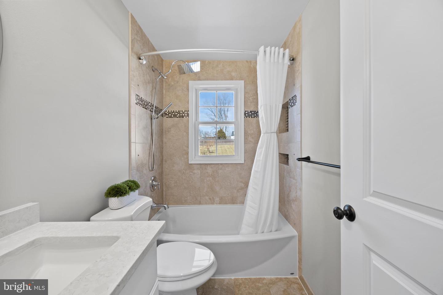 186 LAMBERT DR, MANASSAS PARK, Virginia 20111, 4 Bedrooms Bedrooms, 11 Rooms Rooms,3 BathroomsBathrooms,Residential,For sale,186 LAMBERT DR,VAMP2003710 MLS # VAMP2003710 186 LAMBERT DR, MANASSAS PARK, Virginia 20111, 4 Bedrooms Bedrooms, 11 Rooms Rooms,3 BathroomsBathrooms,Residential,For sale,186 LAMBERT DR,VAMP2003710 MLS # VAMP2003710