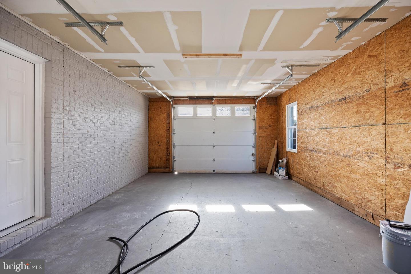 186 LAMBERT DR, MANASSAS PARK, Virginia 20111, 4 Bedrooms Bedrooms, 11 Rooms Rooms,3 BathroomsBathrooms,Residential,For sale,186 LAMBERT DR,VAMP2003710 MLS # VAMP2003710 186 LAMBERT DR, MANASSAS PARK, Virginia 20111, 4 Bedrooms Bedrooms, 11 Rooms Rooms,3 BathroomsBathrooms,Residential,For sale,186 LAMBERT DR,VAMP2003710 MLS # VAMP2003710