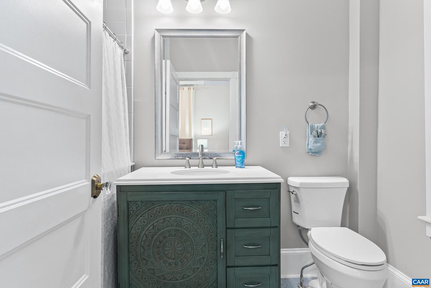 260 N MAIN ST, AMHERST, Virginia 24521, 3 Bedrooms Bedrooms, ,2 BathroomsBathrooms,Residential,For sale,260 N MAIN ST,673353 MLS # 673353