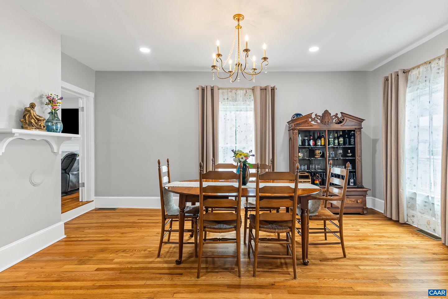 260 N MAIN ST, AMHERST, Virginia 24521, 3 Bedrooms Bedrooms, ,2 BathroomsBathrooms,Residential,For sale,260 N MAIN ST,673353 MLS # 673353