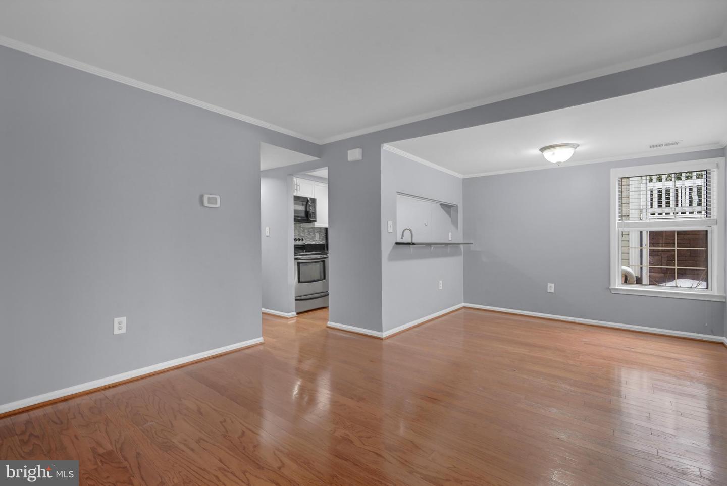 2905 S WOODLEY ST #A, ARLINGTON, Virginia 22206, 2 Bedrooms Bedrooms, 4 Rooms Rooms,1 BathroomBathrooms,Residential,For sale,2905 S WOODLEY ST #A,VAAR2068992 MLS # VAAR2068992