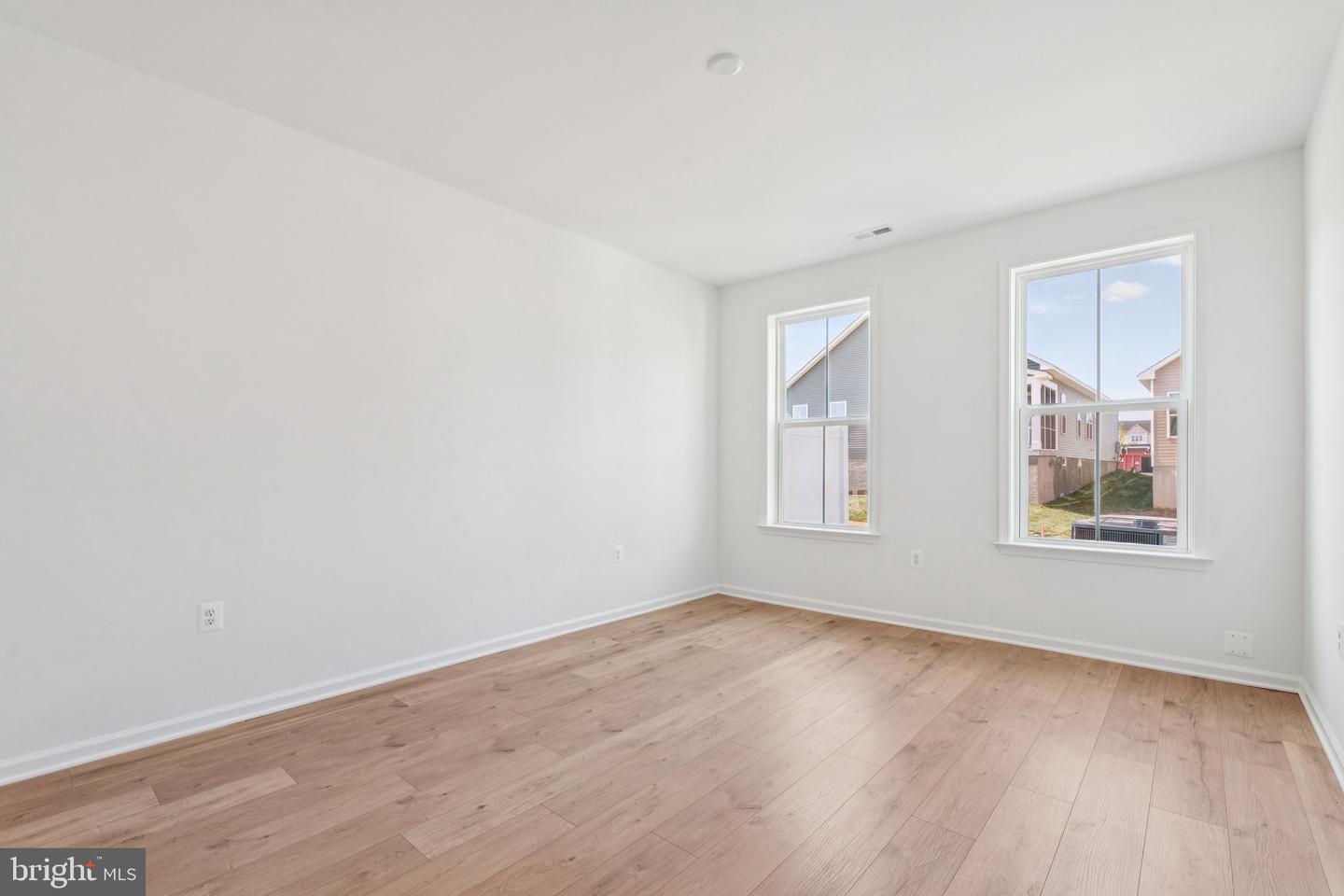 105 CASTAWAY, WINCHESTER, Virginia 22603, 3 Bedrooms Bedrooms, ,2 BathroomsBathrooms,Residential,For sale,105 CASTAWAY,VAFV2039606 MLS # VAFV2039606