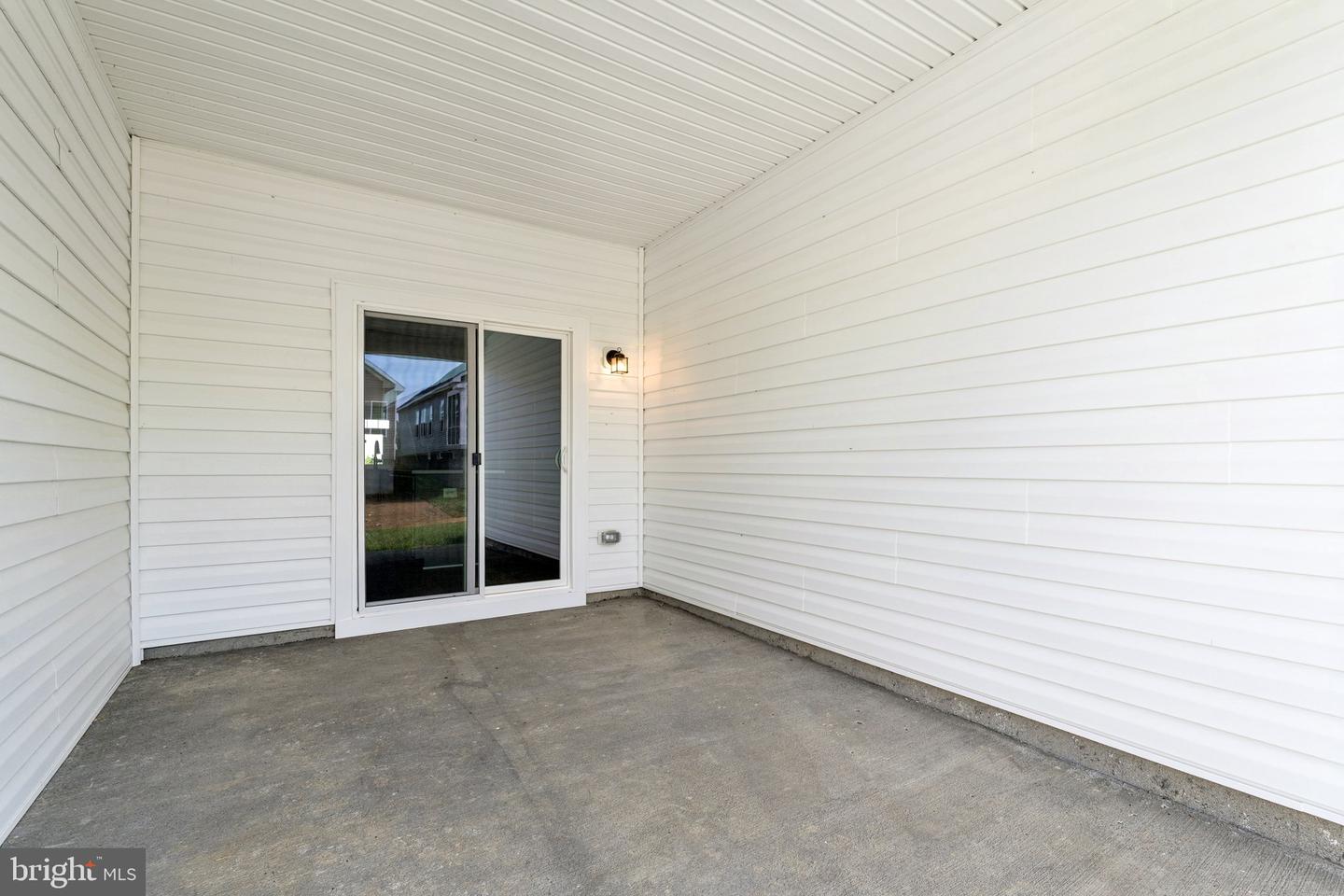 105 CASTAWAY, WINCHESTER, Virginia 22603, 3 Bedrooms Bedrooms, ,2 BathroomsBathrooms,Residential,For sale,105 CASTAWAY,VAFV2039606 MLS # VAFV2039606