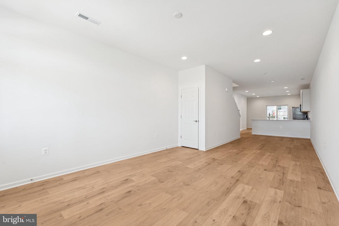 105 CASTAWAY, WINCHESTER, Virginia 22603, 3 Bedrooms Bedrooms, ,2 BathroomsBathrooms,Residential,For sale,105 CASTAWAY,VAFV2039606 MLS # VAFV2039606