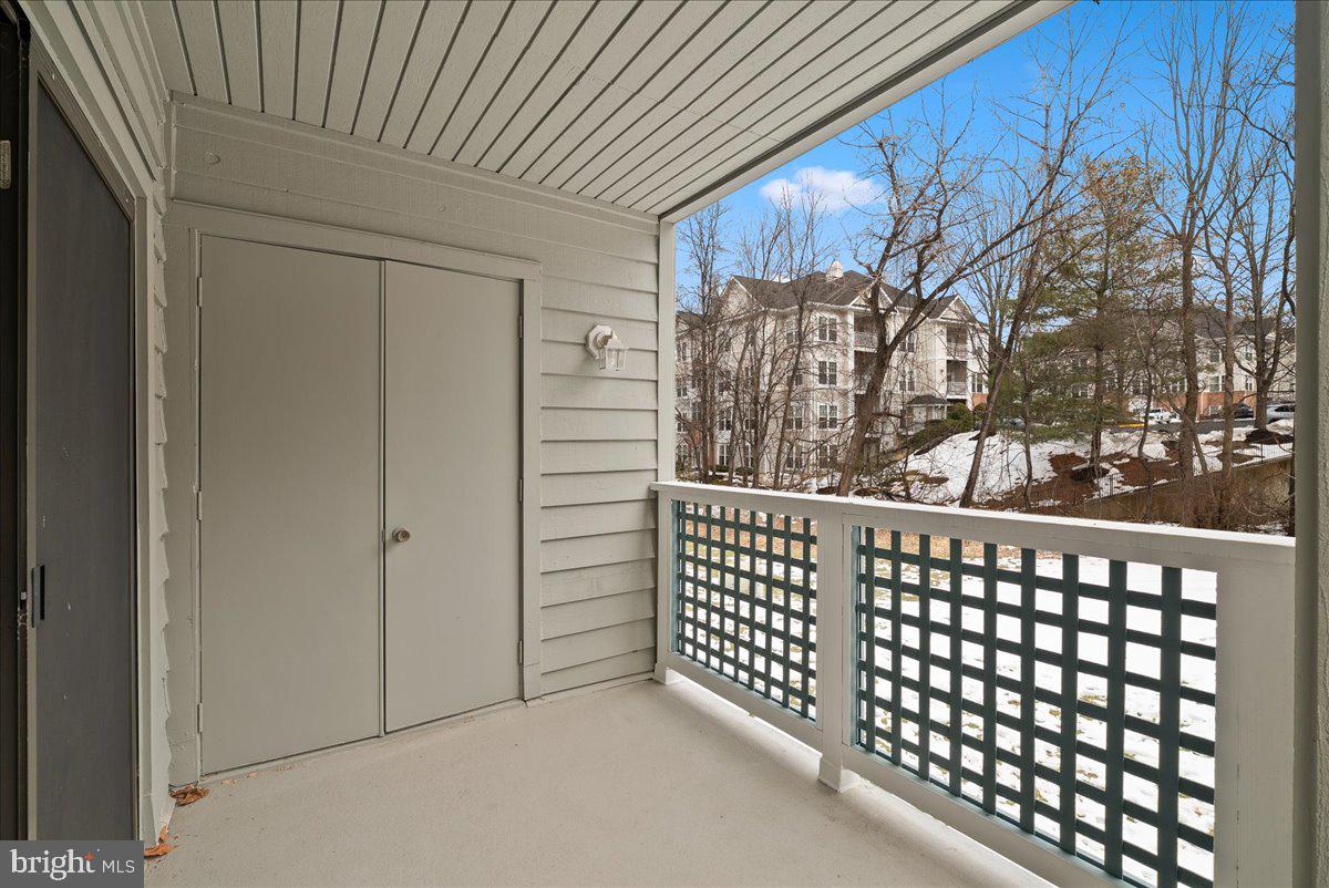 11719-D SUMMERCHASE CIR, RESTON, Virginia 20194, 2 Bedrooms Bedrooms, ,1 BathroomBathrooms,Residential,For sale,11719-D SUMMERCHASE CIR,VAFX2291450 MLS # VAFX2291450 11719-D SUMMERCHASE CIR, RESTON, Virginia 20194, 2 Bedrooms Bedrooms, ,1 BathroomBathrooms,Residential,For sale,11719-D SUMMERCHASE CIR,VAFX2291450 MLS # VAFX2291450