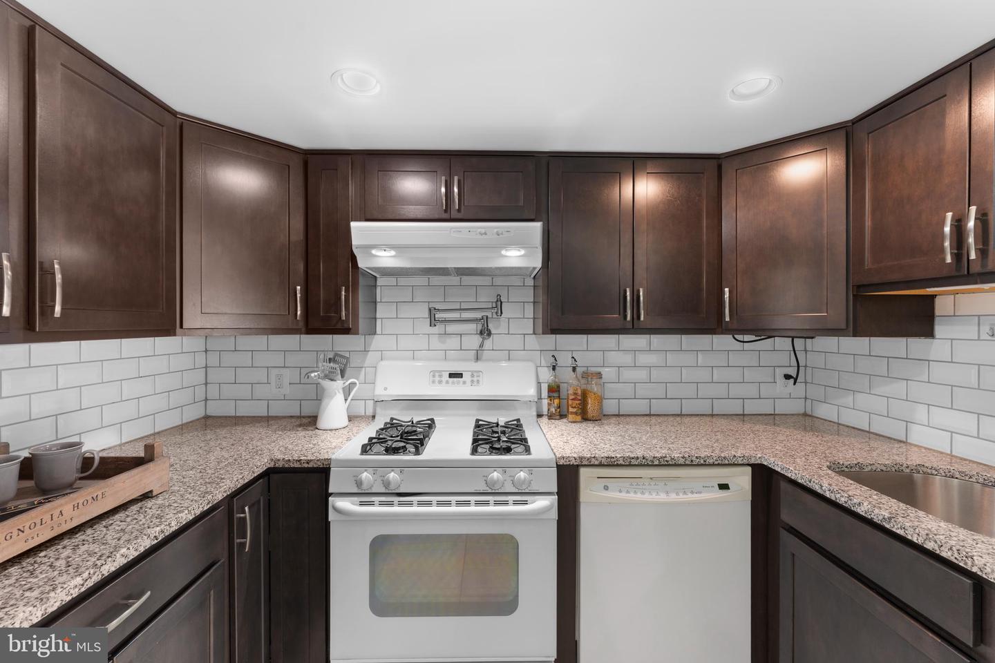 19483 MEADOWVALE CT, CULPEPER, Virginia 22701, 3 Bedrooms Bedrooms, ,3 BathroomsBathrooms,Residential,For sale,19483 MEADOWVALE CT,VACU2012690 MLS # VACU2012690