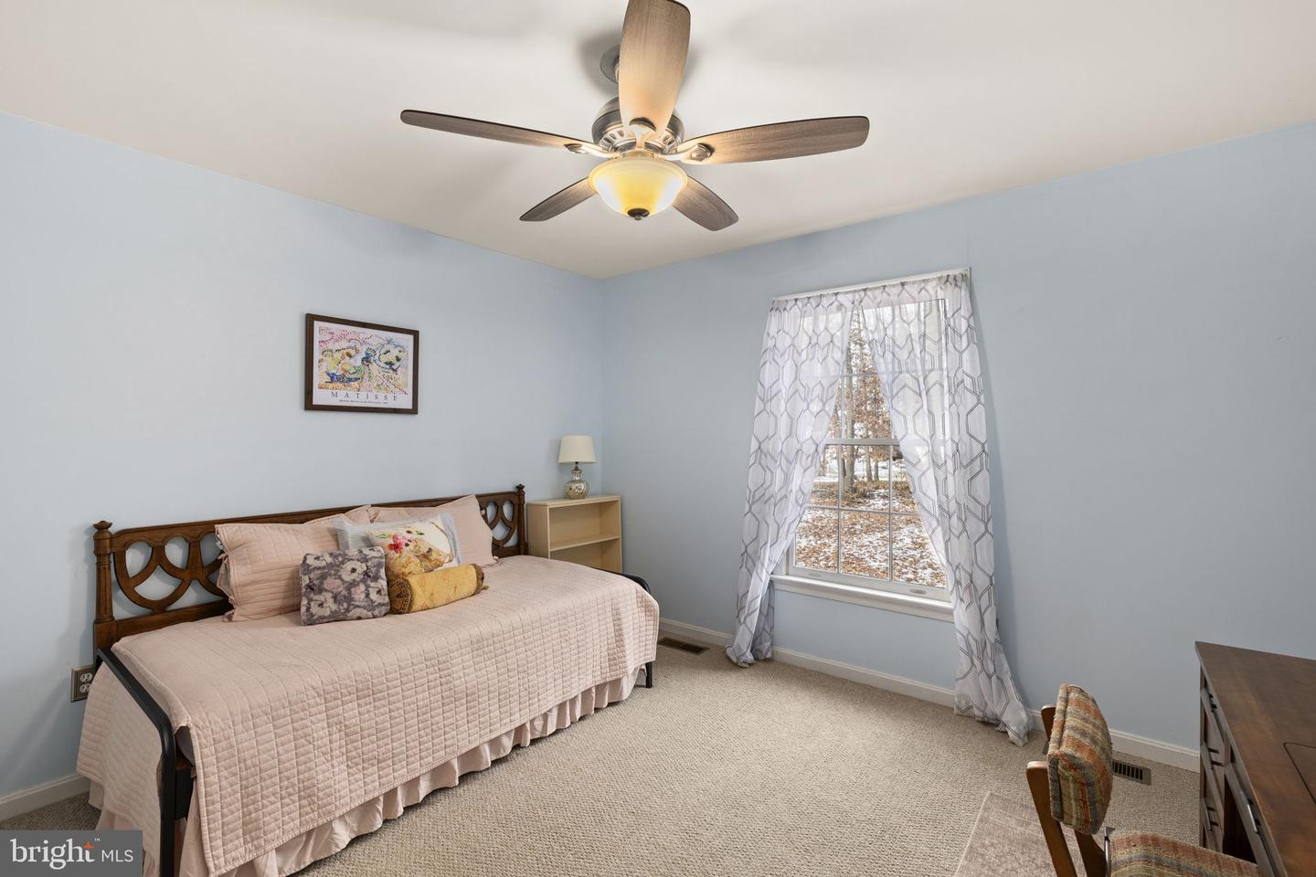 706 STONEWALL LN, FREDERICKSBURG, Virginia 22407, 6 Bedrooms Bedrooms, ,4 BathroomsBathrooms,Residential,For sale,706 STONEWALL LN,VASP2039340 MLS # VASP2039340