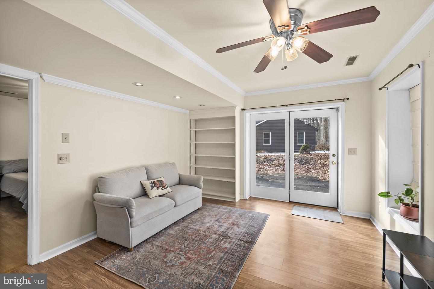 706 STONEWALL LN, FREDERICKSBURG, Virginia 22407, 6 Bedrooms Bedrooms, ,4 BathroomsBathrooms,Residential,For sale,706 STONEWALL LN,VASP2039340 MLS # VASP2039340