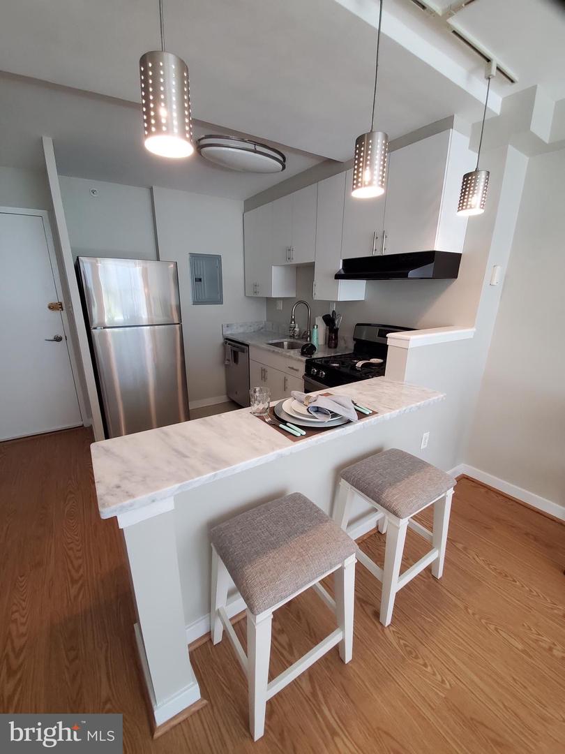 1101 3RD ST SW #111, WASHINGTON, District Of Columbia 20024, 1 Bedroom Bedrooms, ,1 BathroomBathrooms,Residential,For sale,1101 3RD ST SW #111,DCDC2246520 MLS # DCDC2246520