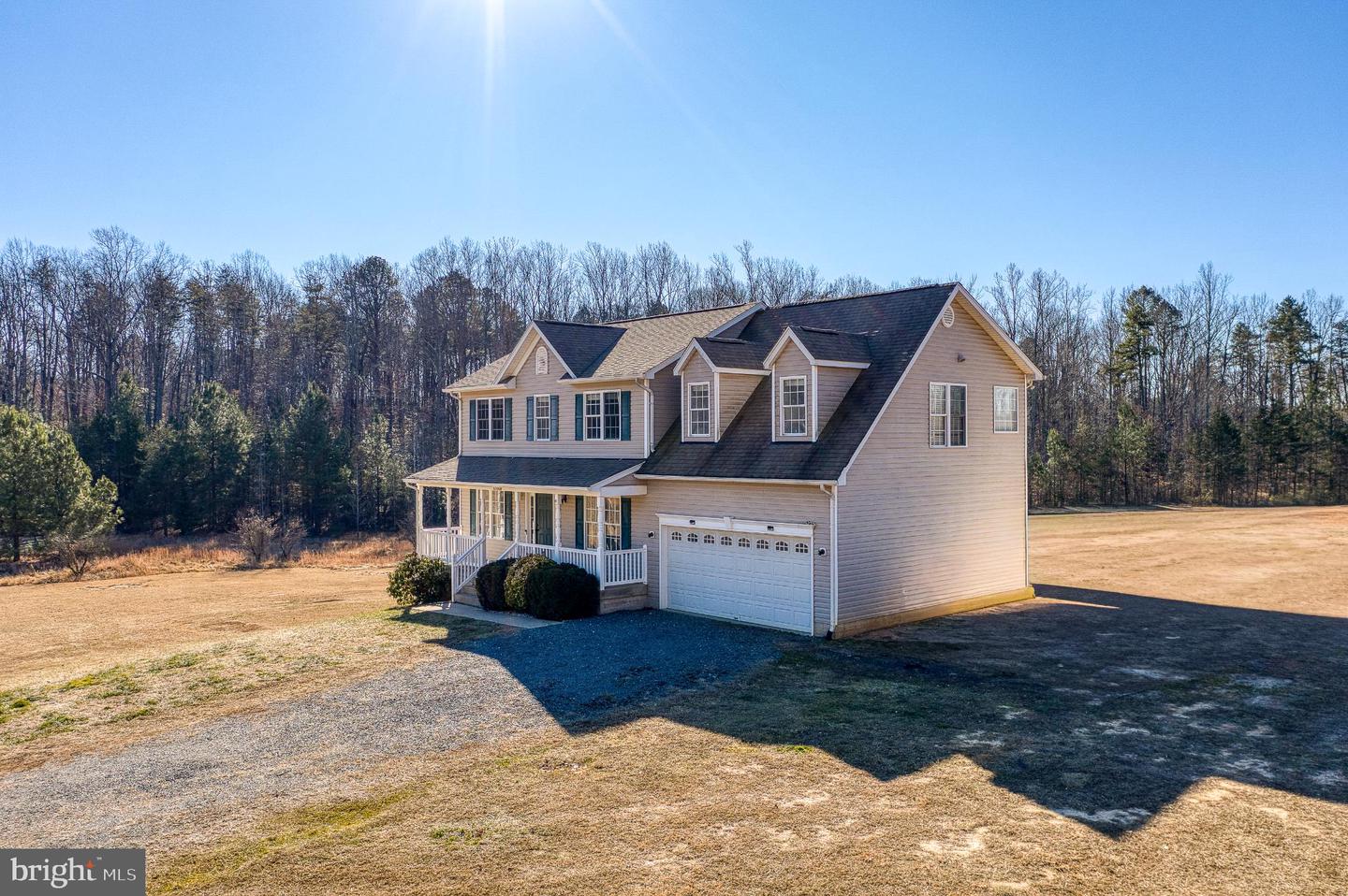 12808 WOODCREST WAY, SPOTSYLVANIA, Virginia 22551, 4 Bedrooms Bedrooms, 12 Rooms Rooms,2 BathroomsBathrooms,Residential,For sale,12808 WOODCREST WAY,VASP2039342 MLS # VASP2039342